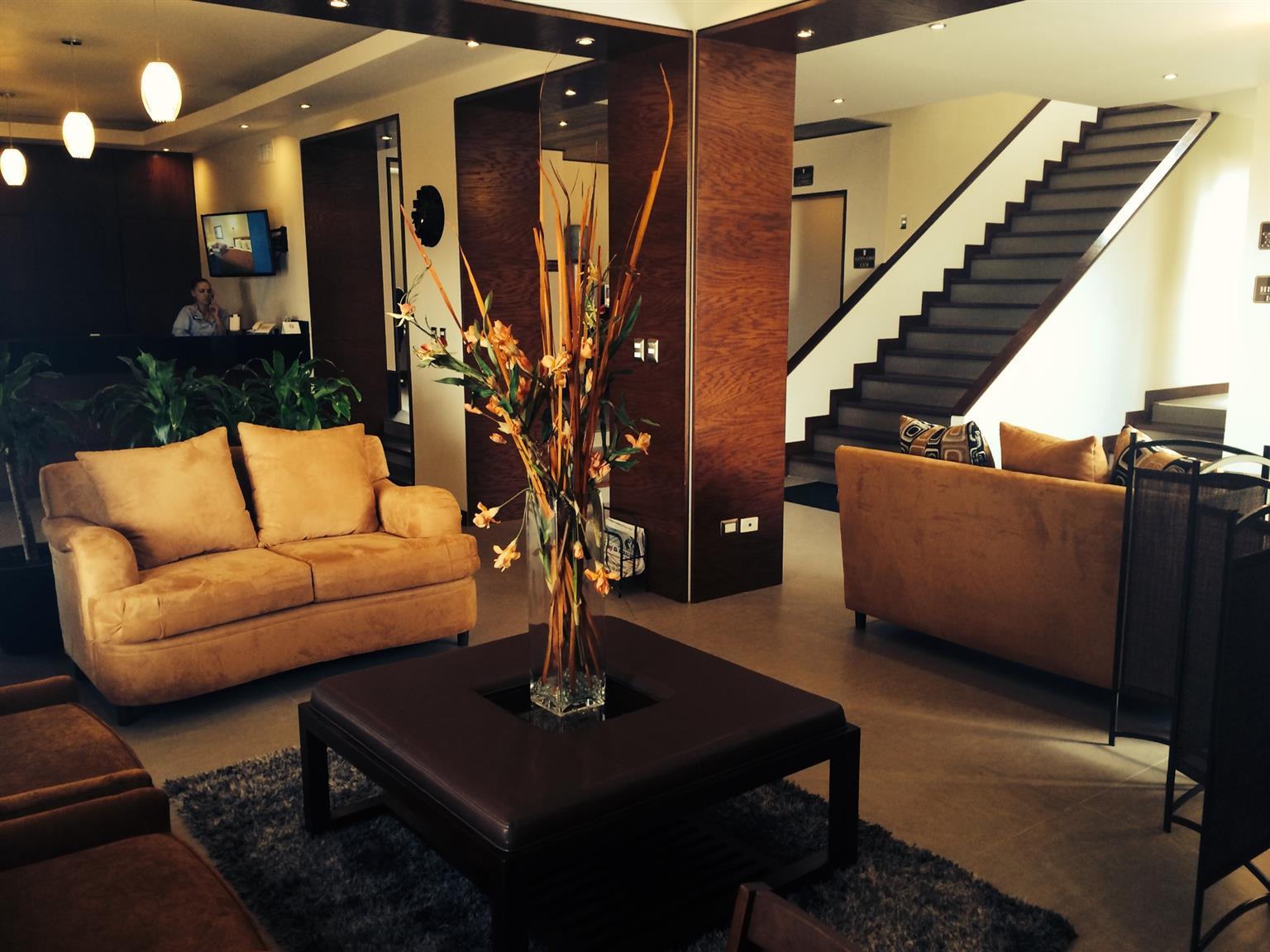Best Western Cumbres Inn Cd. Cuauhtemoc Bagian luar foto